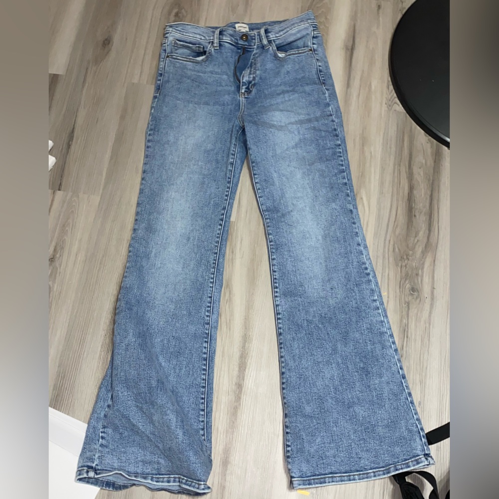 Bellbottom Jeans
